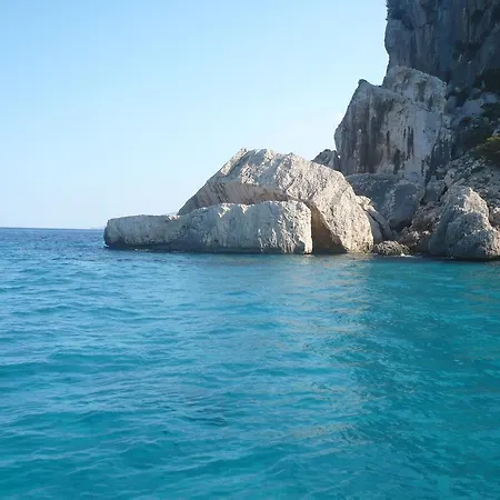 فندق مبيت وإفطار Sardinia Siscaledda 3*